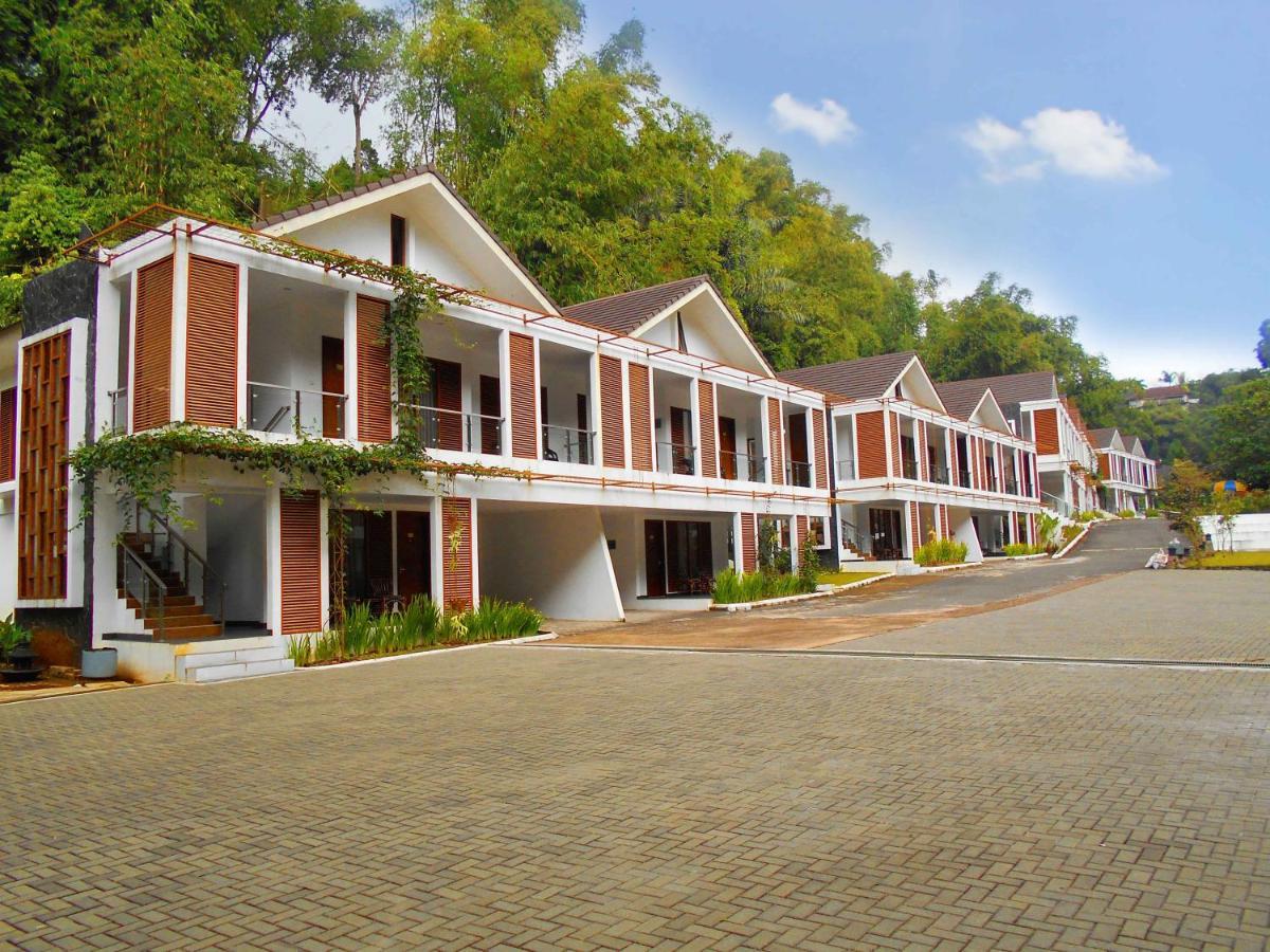 Lembah Permai Resort Sindanglaya Экстерьер фото